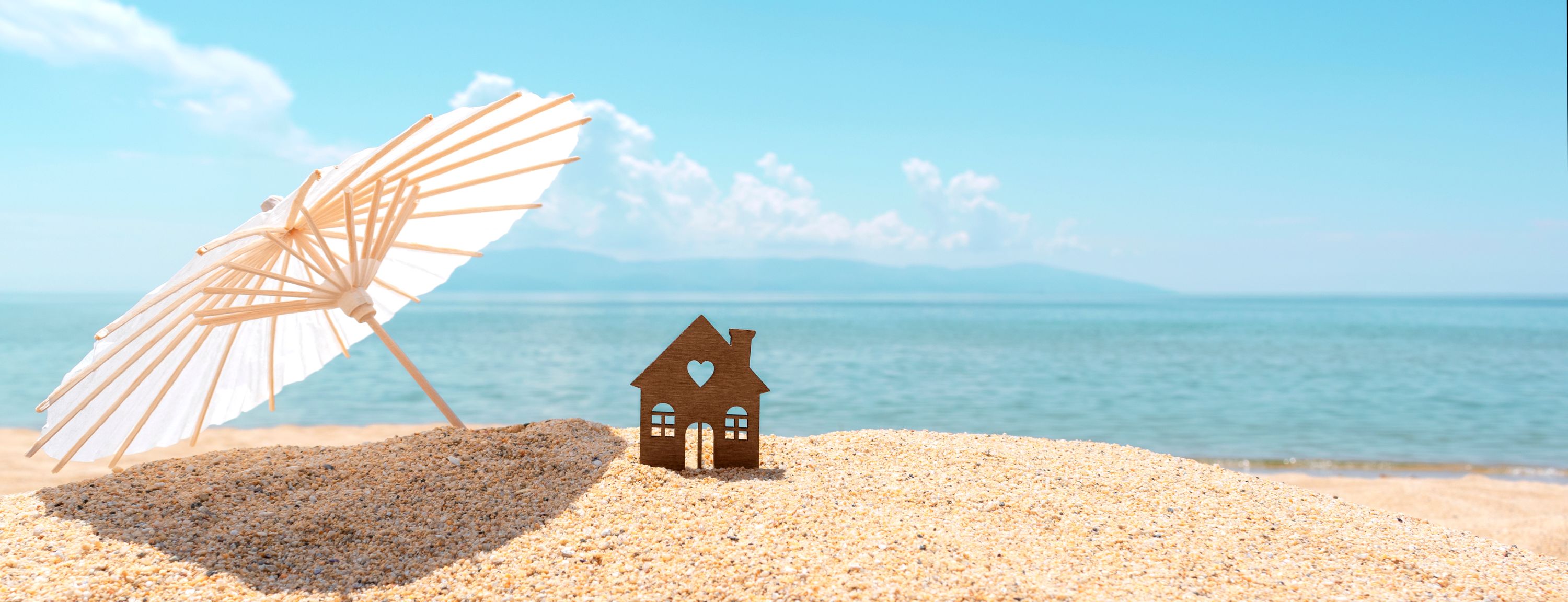 Airbnb Shutterstock 1763969804